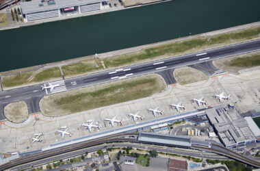 London City Airport (LCY)